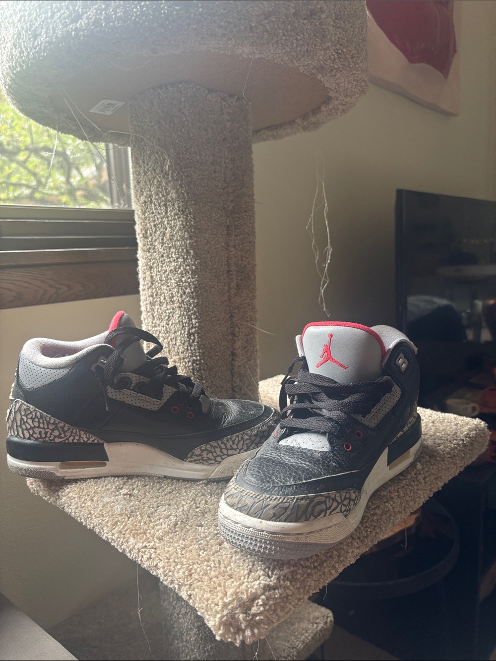 Jordan 4 Kids Black and red Accent Retro Sneakers